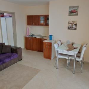 Kalia, Zweizimmer, Zweibalkon, Top-Apartment