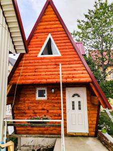 Holiday vikendica - 3hvězdičkové hotely ve městě Žabljak