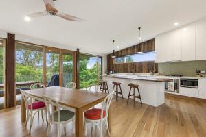 Clovelly - BYO Linen