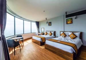 RUBEACH Hotel & Restaurant