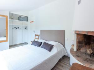 Maisons de vacances Serene holiday home in Pignans with private pool : photos des chambres