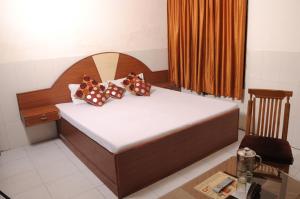 FabHotel Surya Palace 2