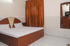 FabHotel Surya Palace 2