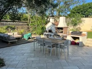 Maison avec piscine dans un magnifique village - Deaux