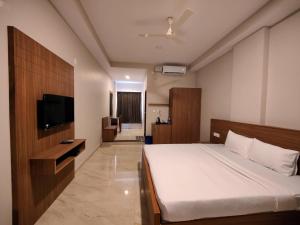 SPICE SQUARE THEKKADY