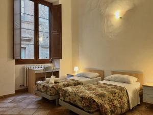 Double Room with Shared Bathroom