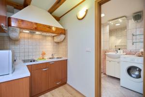 Hedera Estate, Hedera A21