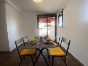 Philip Spacious Apartment