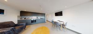 2 The View apartments Ilfracombe - Seafront, Parking, Lift, EV