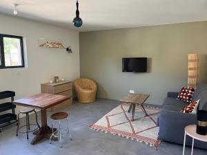 Appartements Studio dans les Alpilles : photos des chambres