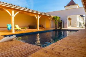 Maisons de vacances Maison de 3 chambres avec piscine partagee jacuzzi et terrasse amenagee a Eymet : photos des chambres