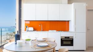 Higueron Rental Beach Club Suites