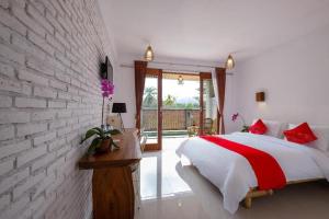 Surya Lombok Accommodation