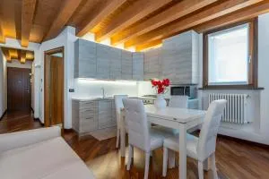 New Ride Palmanova Apartment - 切尔维尼亚诺德尔夫留利