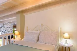 Platipodi stone house - Neápolis