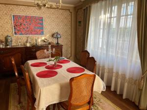 Maisons de vacances Villa Terem, house with two bedrooms, living and dining room, separate kitchen and own garden, 5 min walk from the center : photos des chambres