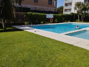 Vivalidays Lara - Fenals - LLoret de Mar