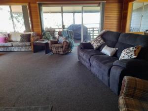 Amazing Ansons Bay remote paradise for the family in the Bay of Fires area