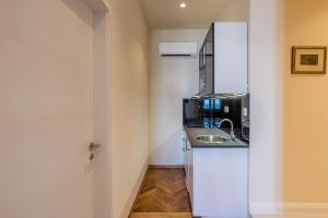 Riva - the heart of palace