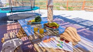 Villa Cinco Soles Árchez by Ruralidays