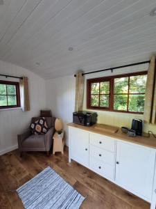 Shepherds Hut at Cummins Farm, Lyme Regis