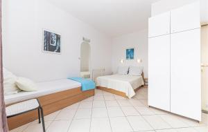 Amazing Apartment In Kastel Stafilic