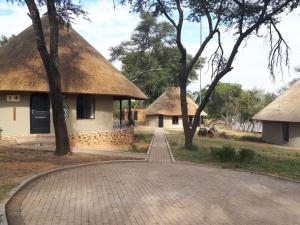 Cradle Moon Lakeside Game Lodge