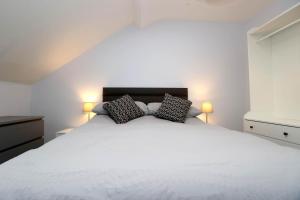 Entire penthouse apartment with sea views Portrush