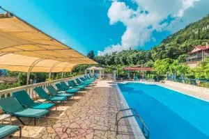 Family apartment - Gastouri