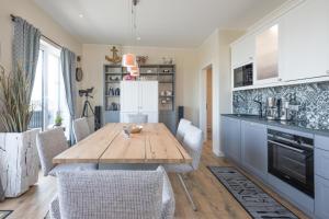 Penthouse SeeZeichen mit Seeblick