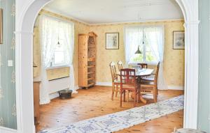 Cozy Home In Lesjöfors With Kitchen