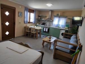 Evaggelias house