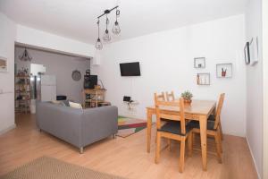 Travel & Live Marques