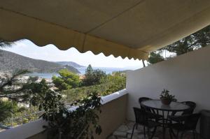 Treehouse Holiday Homes