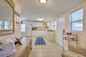 Surfside Oceanfront Cottage with Beach Access!