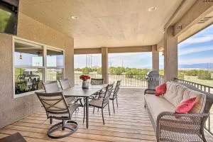 Pueblo West Home - Full Deck and Near Reservoir - Penrose