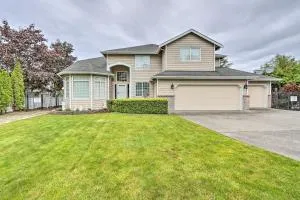 Spacious Kent Home Great for Large Families! - Maple Valley Spacious Kent Home Great for Large Families! - Maple Valley