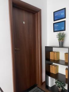 Vila cu trandafiri Cozy Apartments 2 camere