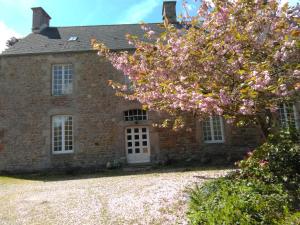 Le Presbytère, Cotentin, Val de Saire, Fermanville, proximité immédiate mer et forêt