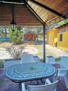 Apartment mit Poolblick