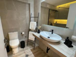 Jacuzzi Suite Ladadika