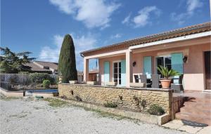 Lovely Home In Valreas