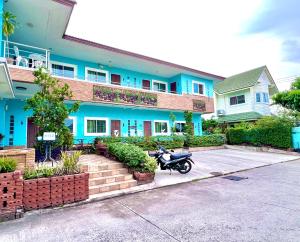 Ruen Aiyara Apartment