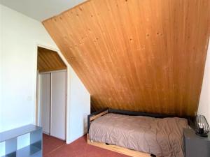 Chalets Chalet La Joue du Loup, 3 pieces, 7 personnes - FR-1-504-72 : photos des chambres