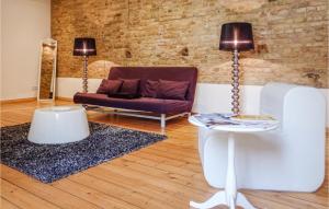 1 Bedroom Gorgeous Apartment In Berlin