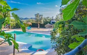 Cozy Home In Estepa With Kitchen - Sierra de Yeguas