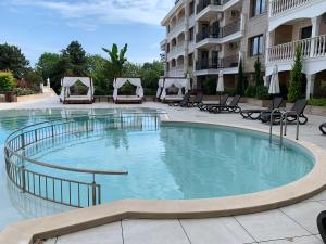Valencia Gardens Deluxe Apartments