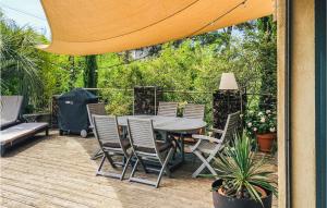 3 Bedroom Gorgeous Home In Giens