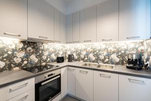 Blackbird Spacious 2BD Apartment close to the beach