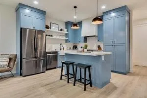 The Park Street Hideaway in Downtown Paso - Oak Park